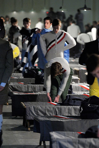 Moncler Gamme Bleu / - 2010-2011